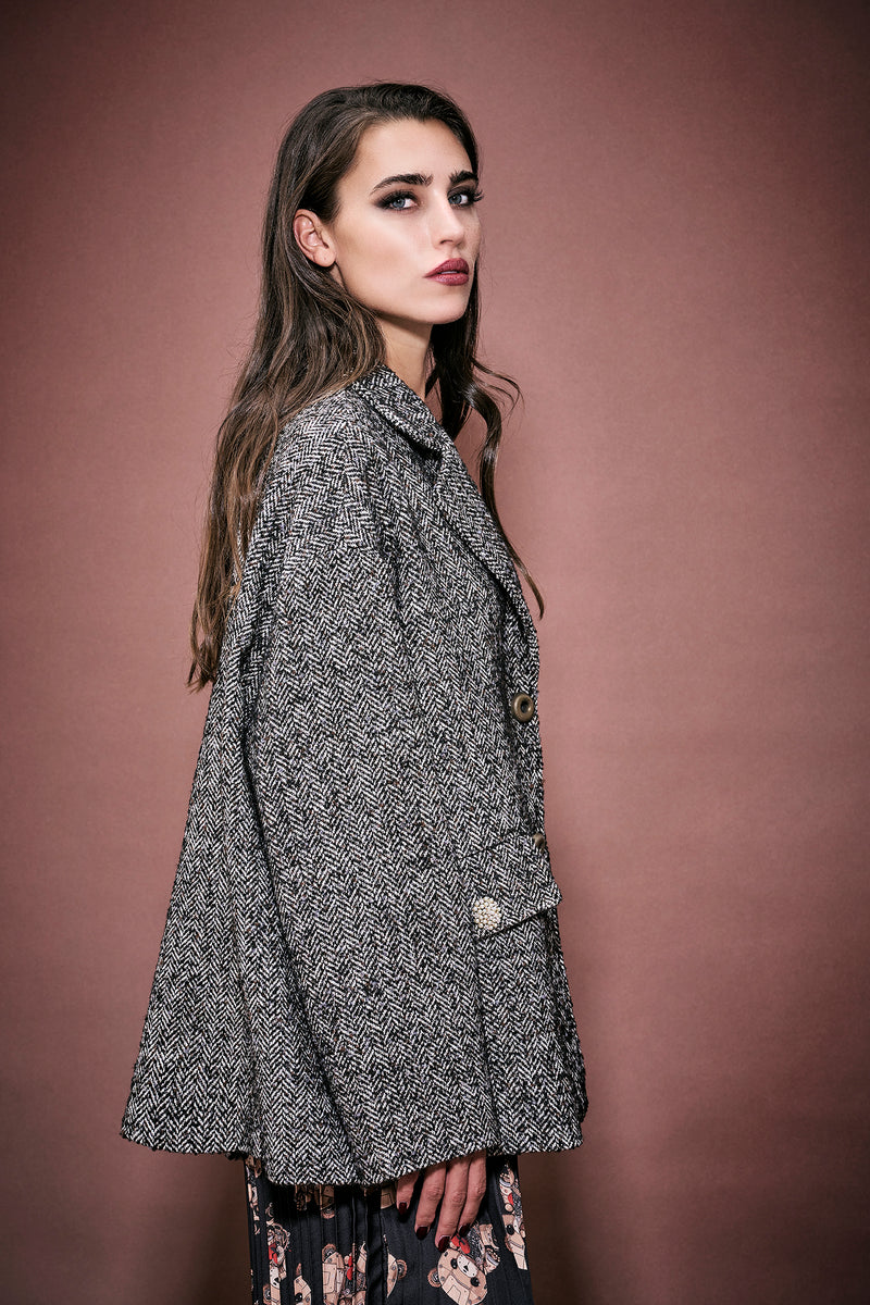 Cappotto a uovo in resca di lana